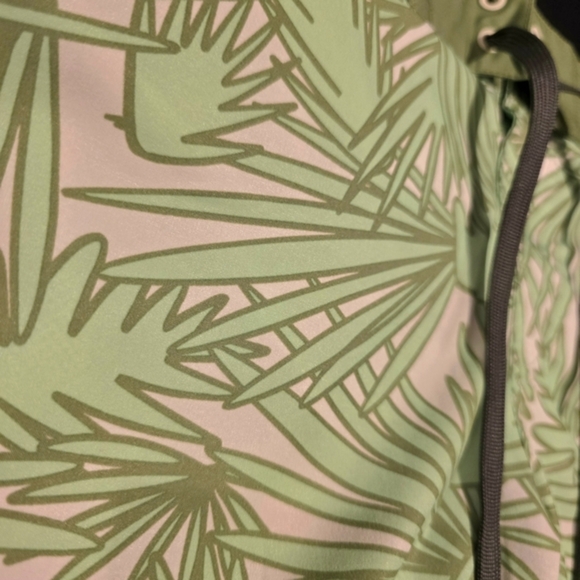 Art Class Boy's Leaf Swim Shorts Green & White Size 10 Medium - Picture 4 of 7